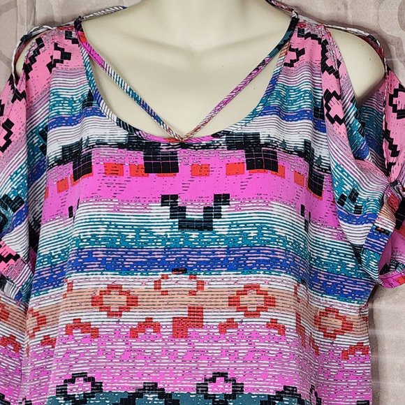 Metaphor Geometric Dress - Picture 3 of 7